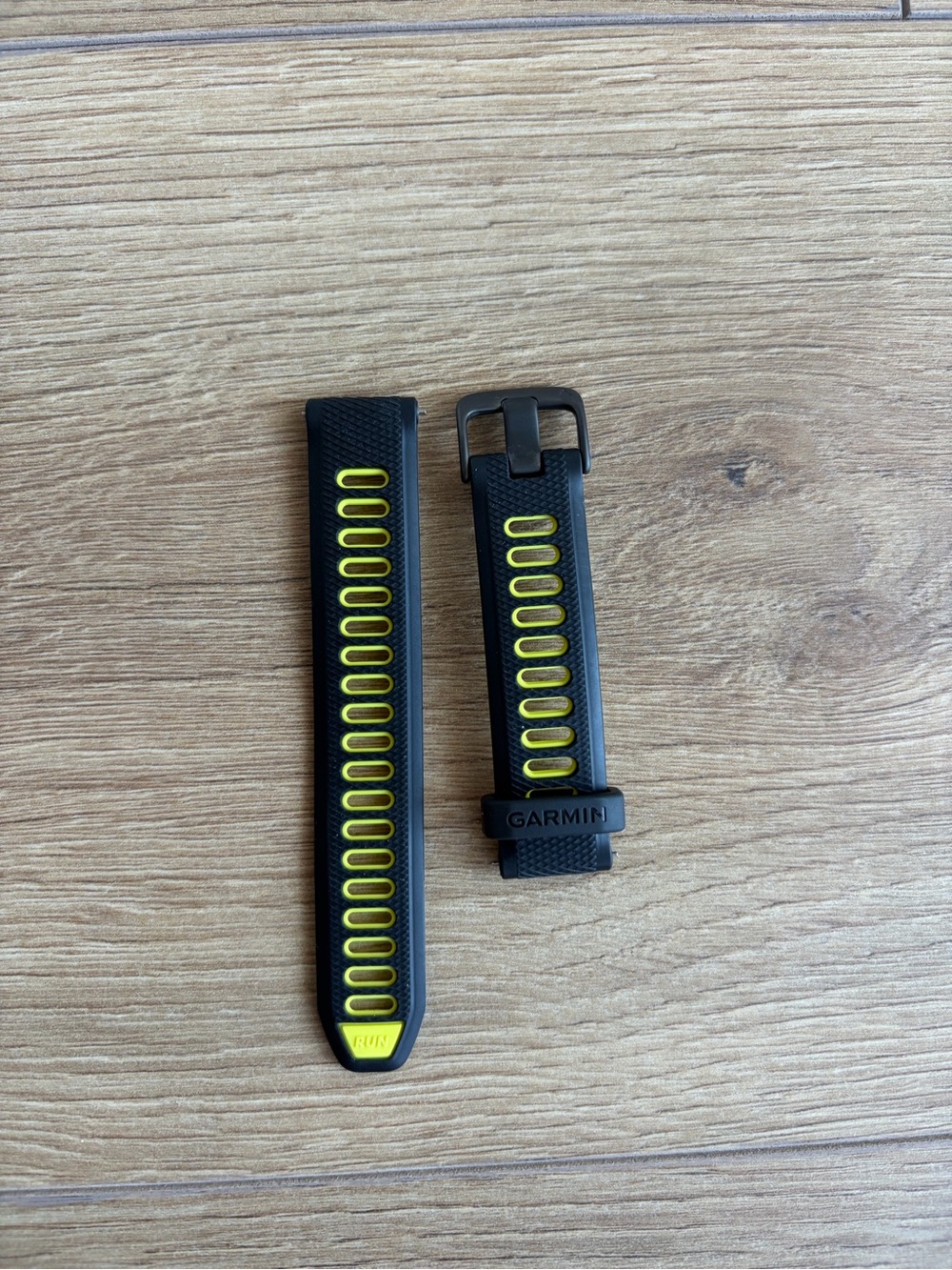 Garmin Quick Release Band 18mm - Black/Amp Yellow w Slate Hardware
